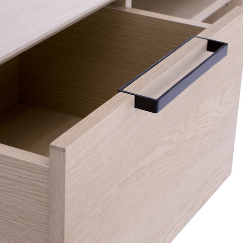 INNOVA STUDIO NEVIN ENTERTAINMENT UNIT