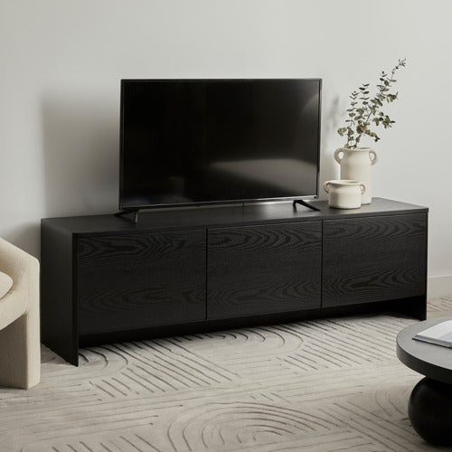 MADDISON LANE OLIVIA ENTERTAINMENT UNIT