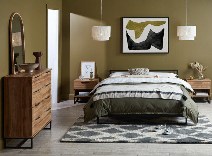 QUENTIN METAL BED FRAME