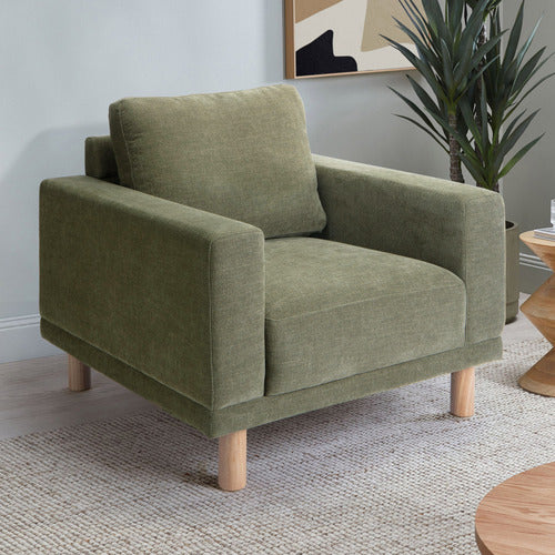 HIGH-PERFORMANCE WARWICK FABRIC ORSON ARMCHAIR